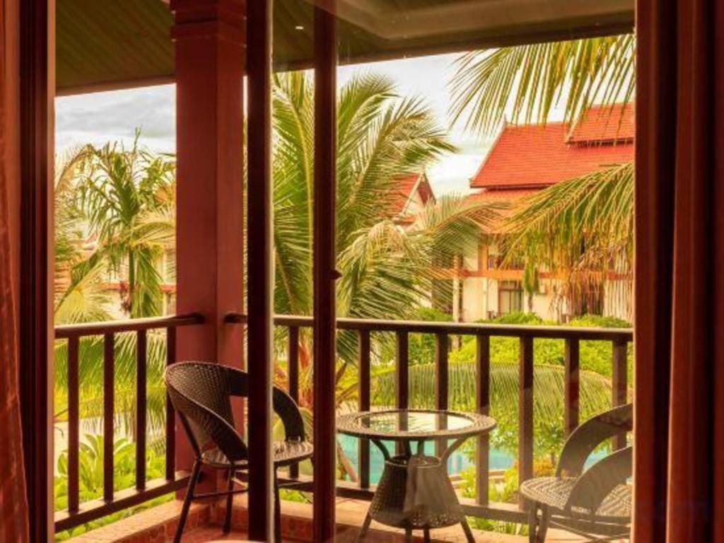 Xishuangbanna Hotel Managed By Xandria Hotel Luang Prabang Buitenkant foto
