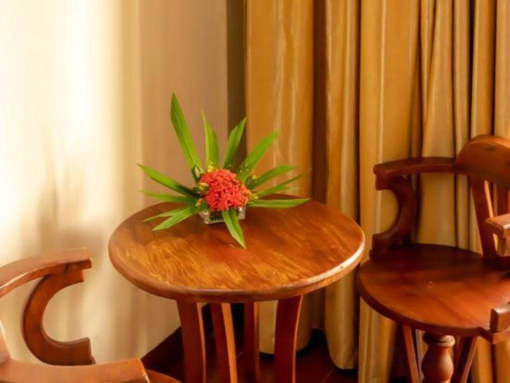 Xishuangbanna Hotel Managed By Xandria Hotel Luang Prabang Buitenkant foto