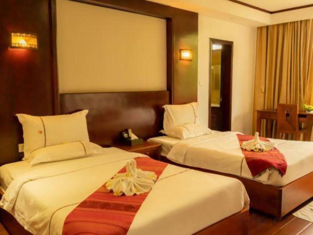 Xishuangbanna Hotel Managed By Xandria Hotel Luang Prabang Buitenkant foto